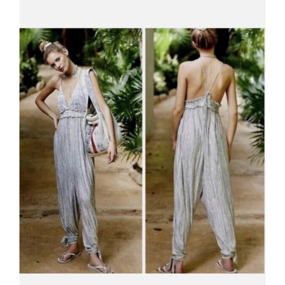 Free‎ People Beach Malibu Gray Boho Jumpsuit Women's Size XS Slouchy Relaxed